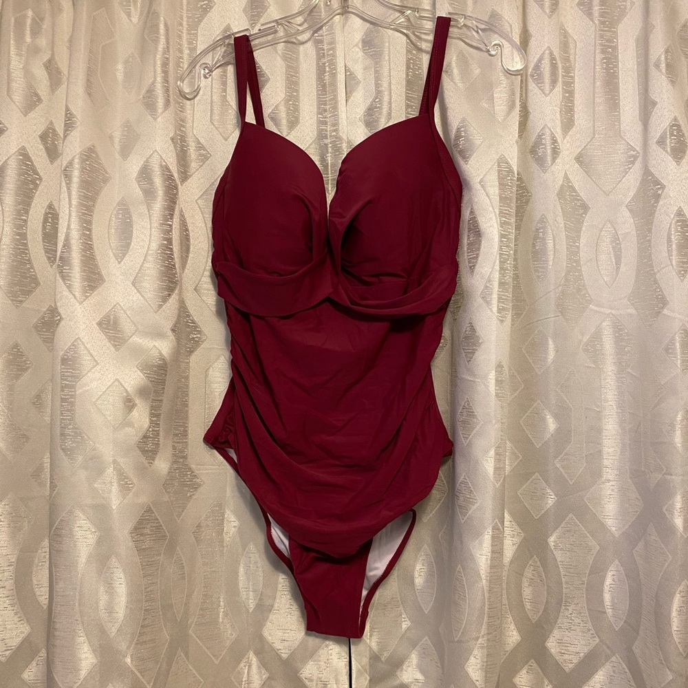 Cupshe Wine Red One-Piece Swimsuit